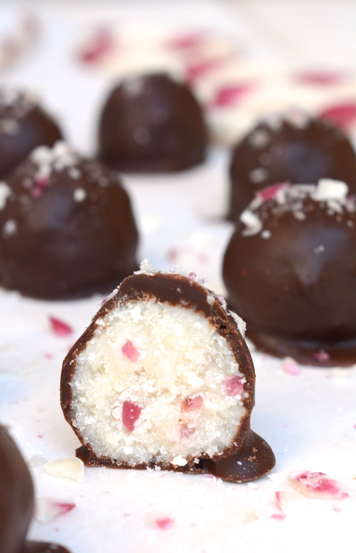 Peppermint Candy Cane Truffles, vegan | Where You Get Your Protein